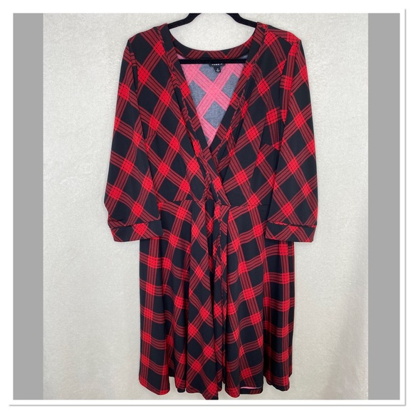 torrid Dresses & Skirts - Torrid PLAID PRINT WRAP DRESS